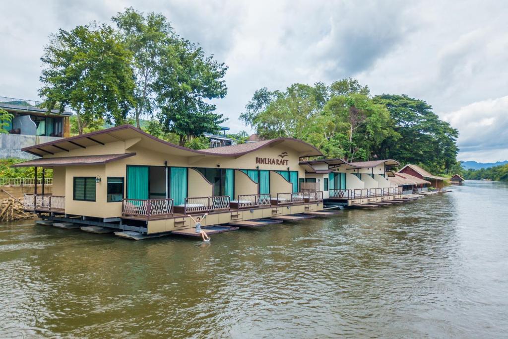 ที่พักกาญจนบุรี ริมน้ํา