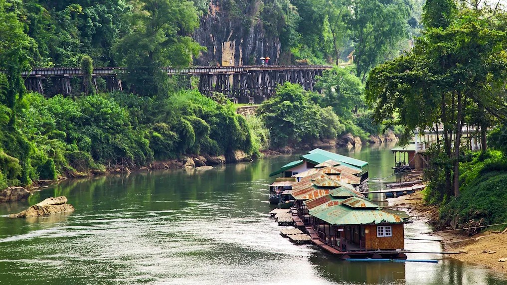 ที่พักกาญจนบุรี ริมน้ํา