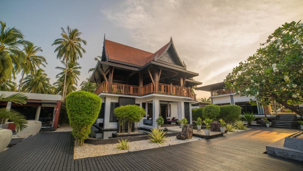 ที่พักขนอม