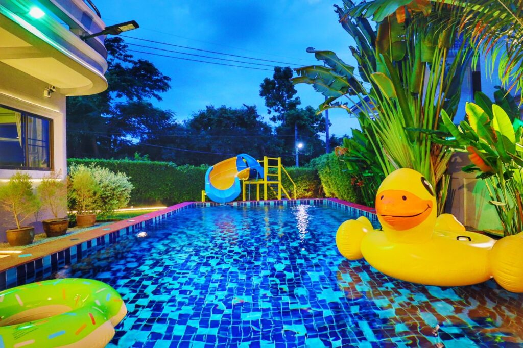 พูลวิลล่าพัทยา ราคาถูก